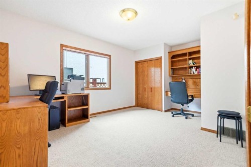 6 Christie Briar Lane Sw, Calgary, AB - Indoor Photo Showing Office