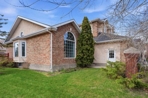 6 Christie Briar Lane Sw, Calgary, AB - Outdoor