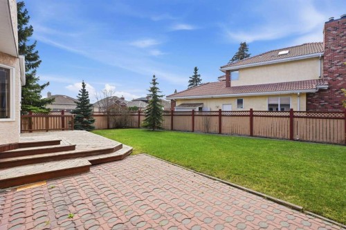 6 Christie Briar Lane Sw, Calgary, AB - Outdoor