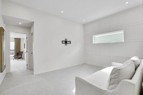 195 Lucas Common Nw, Calgary, AB - Indoor Photo Showing Other Room