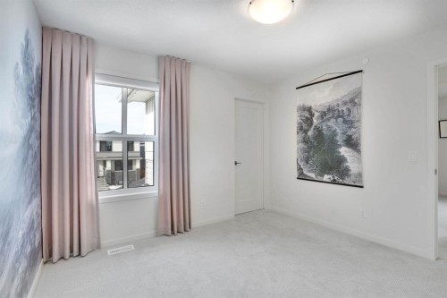 195 Lucas Common Nw, Calgary, AB - Indoor Photo Showing Other Room