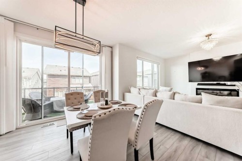 287 Amblehurst Way Nw, Calgary, AB - Indoor