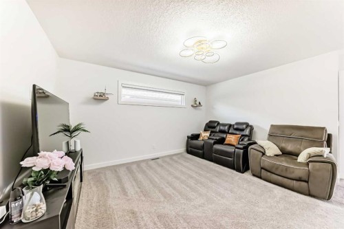 287 Amblehurst Way Nw, Calgary, AB - Indoor