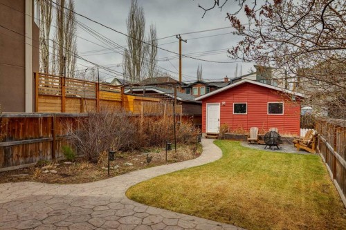 2128 Broadview Road Nw, Calgary, AB -  Photo Showing Other Room