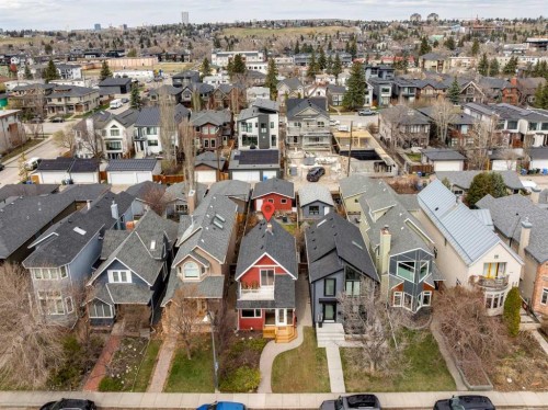 2128 Broadview Road Nw, Calgary, AB - Outdoor
