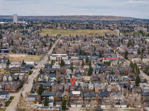 2128 Broadview Road Nw, Calgary, AB - Outdoor With View