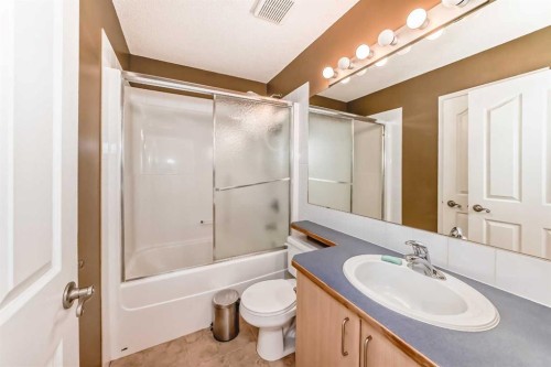 168 Tuscany Springs Way Nw, Calgary, AB - Indoor Photo Showing Bathroom