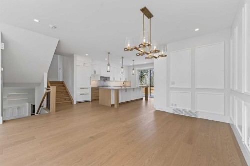 88 Woodlark Drive Sw, Calgary, AB - Indoor