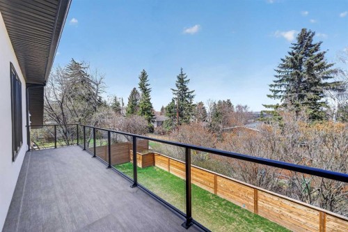 88 Woodlark Drive Sw, Calgary, AB - Outdoor