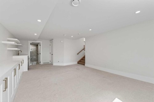 88 Woodlark Drive Sw, Calgary, AB - Indoor