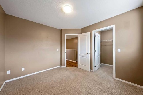 108 Sunrise Terrace Ne, High River, AB - Indoor Photo Showing Other Room