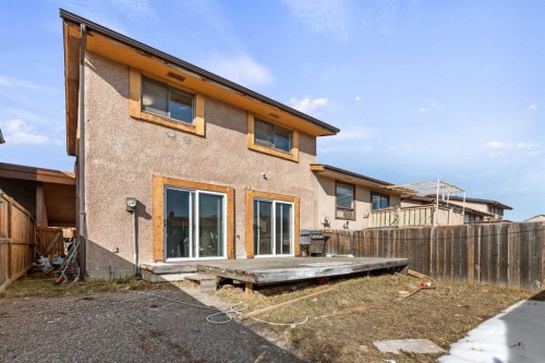 40 Pinecliff Close Ne, Calgary, AB - Outdoor With Exterior