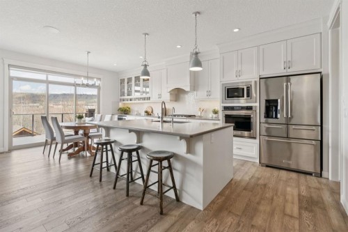 126 Riviera View, Cochrane, AB 