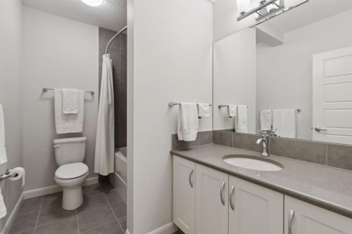 126 Riviera View, Cochrane, AB 