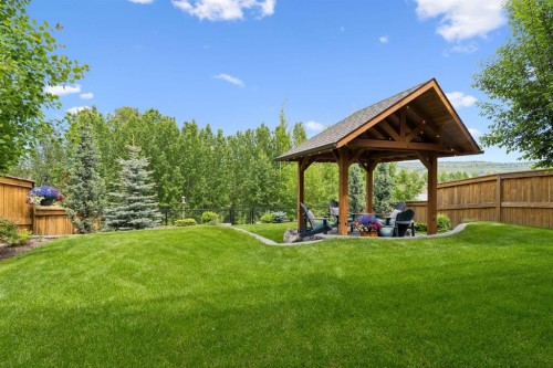 126 Riviera View, Cochrane, AB 