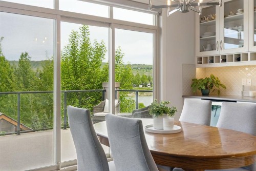 126 Riviera View, Cochrane, AB 