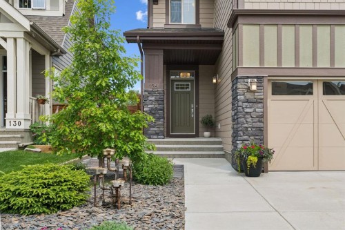 126 Riviera View, Cochrane, AB 