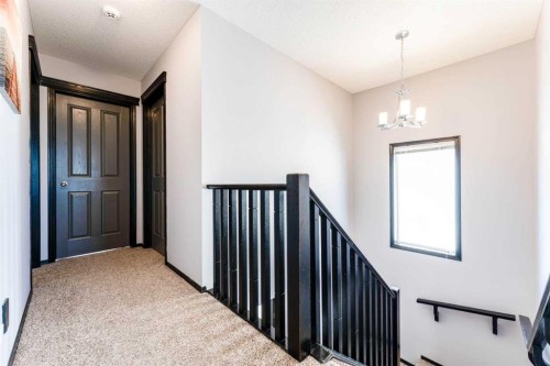 277 Panora Way Nw, Calgary, AB - Indoor Photo Showing Other Room