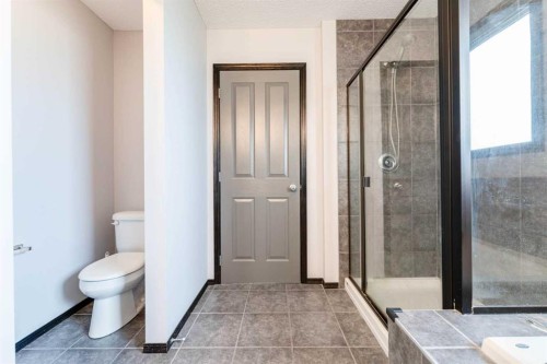 277 Panora Way Nw, Calgary, AB - Indoor Photo Showing Bathroom