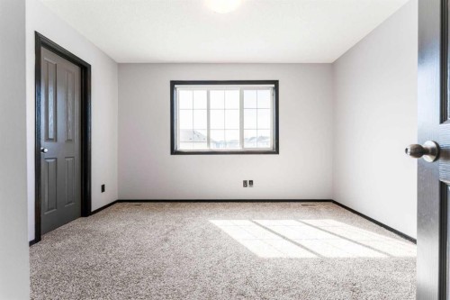 277 Panora Way Nw, Calgary, AB - Indoor Photo Showing Other Room