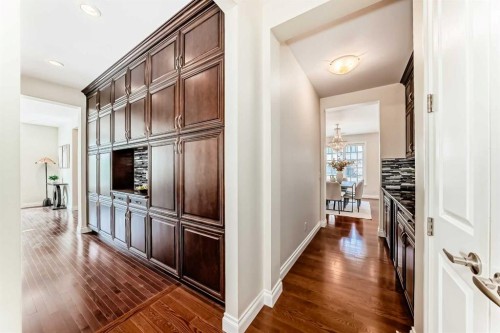 60 Hong Kong Road Sw, Calgary, AB - Indoor