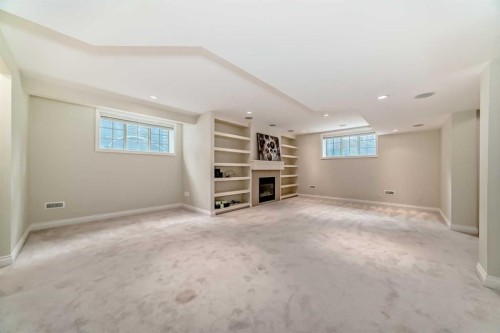 60 Hong Kong Road Sw, Calgary, AB - Indoor