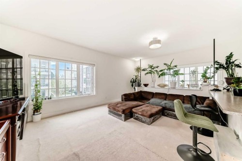 60 Hong Kong Road Sw, Calgary, AB - Indoor