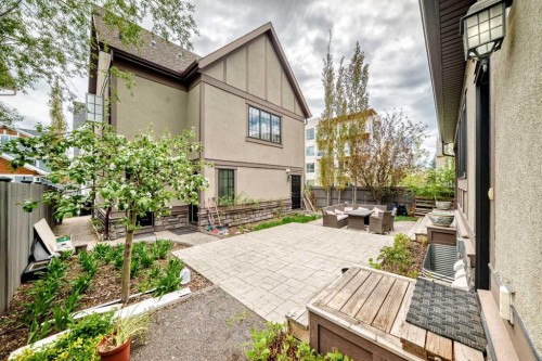 60 Hong Kong Road Sw, Calgary, AB - Outdoor