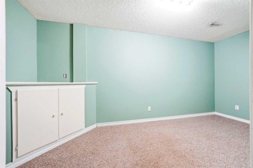103 Thorson Crescent, Okotoks, AB - Indoor