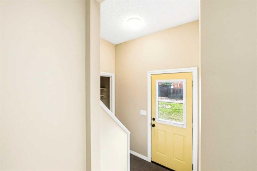 103 Thorson Crescent, Okotoks, AB - Indoor Photo Showing Other Room