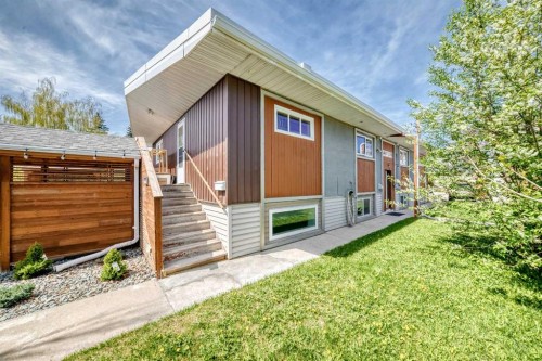 604 69 Avenue Sw, Calgary, AB - Outdoor