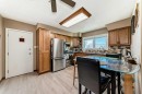 604 69 Avenue Sw, Calgary, AB  - Indoor Photo Showing Kitchen 