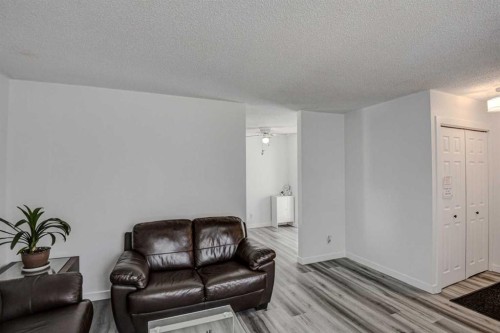 184 Erin Croft Crescent Se, Calgary, AB 