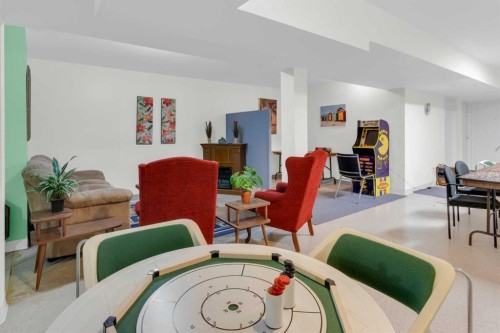 2831 Dovely Park Se, Calgary, AB - Indoor