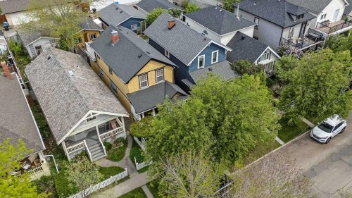 616 9 Avenue Ne, Calgary, AB - Outdoor