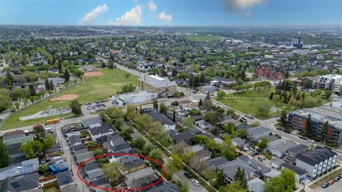 616 9 Avenue Ne, Calgary, AB - Outdoor With View