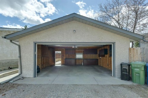 145 Alpine Crescent Se, Airdrie, AB - Outdoor With Exterior