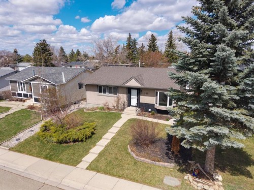 145 Alpine Crescent Se, Airdrie, AB - Outdoor