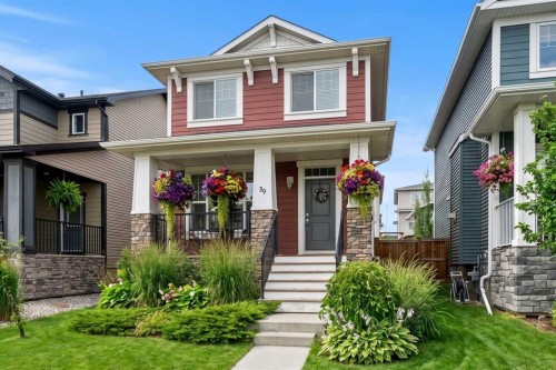 39 Heritage Boulevard, Cochrane, AB - Outdoor With Facade