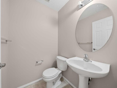128 Taradale Drive Ne, Calgary, AB - Indoor Photo Showing Bathroom