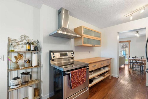 84 Abingdon Crescent Ne, Calgary, AB - Indoor