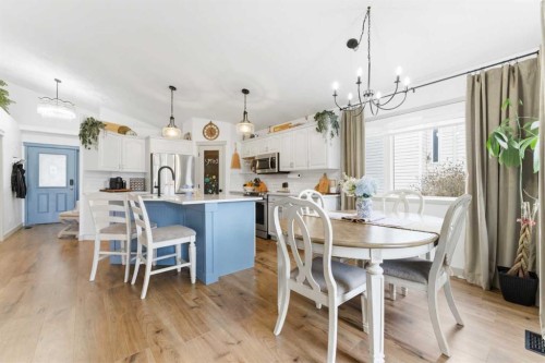 212 Cove Drive, Chestermere, AB - Indoor Photo Showing Dining Room