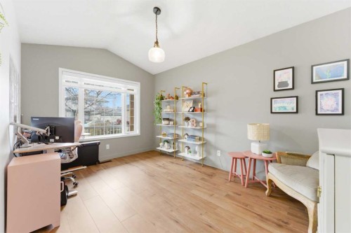 212 Cove Drive, Chestermere, AB - Indoor Photo Showing Office