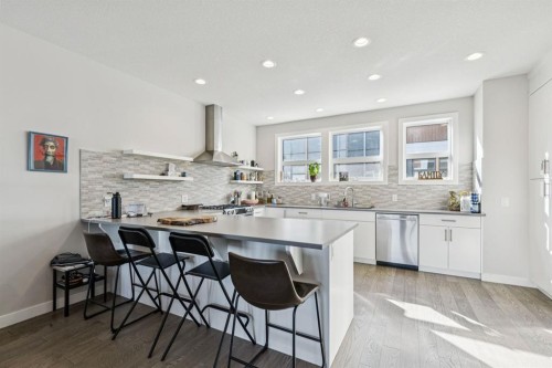 146 Norford Common Nw, Calgary, AB - Indoor Photo Showing Other Room