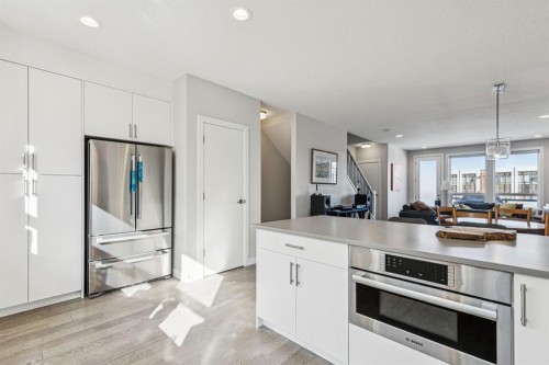 146 Norford Common Nw, Calgary, AB - Indoor Photo Showing Kitchen