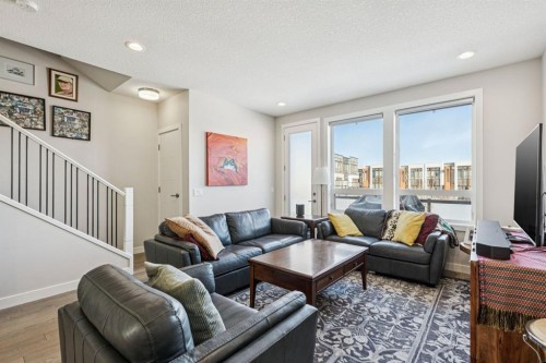 146 Norford Common Nw, Calgary, AB - Indoor Photo Showing Living Room
