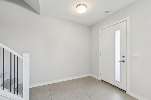 146 Norford Common Nw, Calgary, AB - Indoor Photo Showing Other Room
