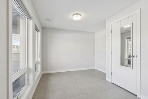 146 Norford Common Nw, Calgary, AB - Indoor Photo Showing Other Room