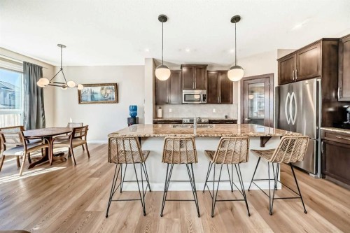 367 Evanspark Gardens Nw, Calgary, AB - Indoor Photo Showing Kitchen With Stainless Steel Kitchen With Upgraded Kitchen