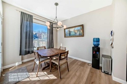 367 Evanspark Gardens Nw, Calgary, AB - Indoor Photo Showing Dining Room